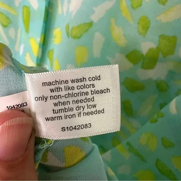 Lane Bryant sheer sleeveless blouse, colorful, business casual top plus size - Picture 6 of 9